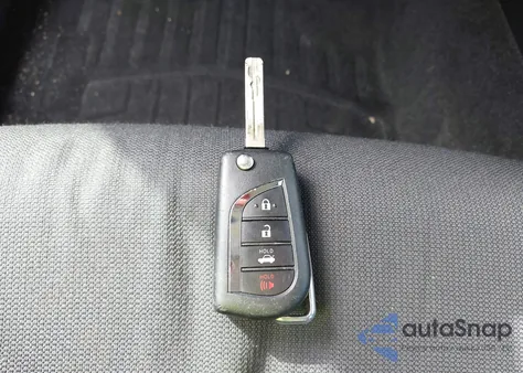 2020 Toyota Corolla Le z USA, uszkodzony, nr VIN JTDEPRAE5LJ111965